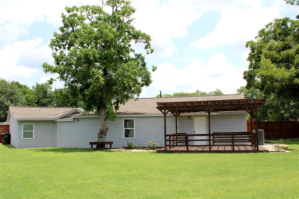528 Prairie Street, Columbus, Texas image 32