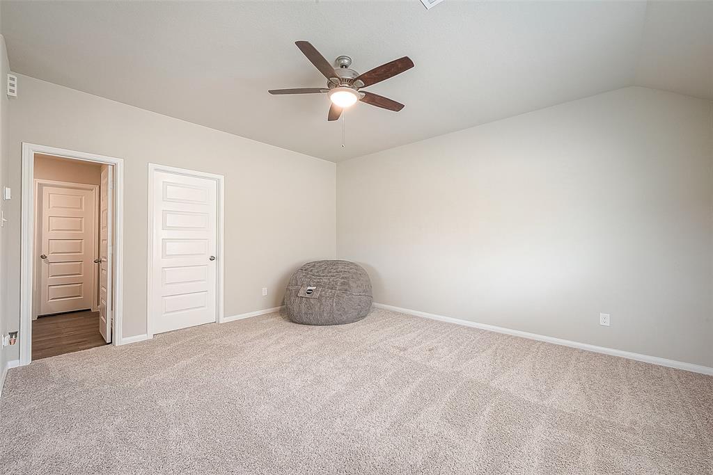 1317 Mount Bassie Trail, Conroe, Texas image 31