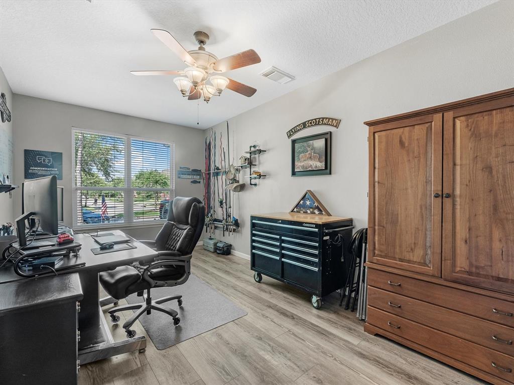 19122 High Canyon Lane, Tomball, Texas image 4