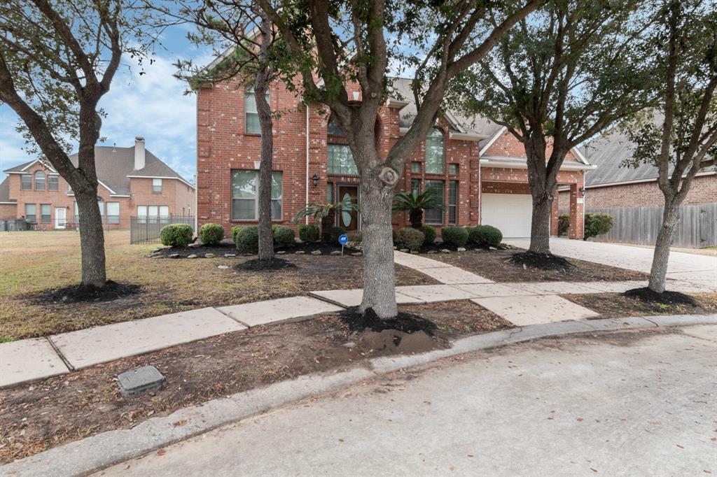 9703 Heavy Anchor Lane, Humble, Texas image 3