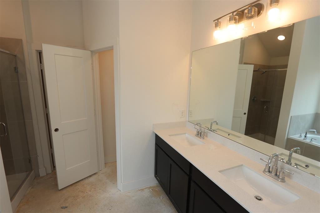 3613 Moraine Lake Drive, Santa Fe, Texas image 9