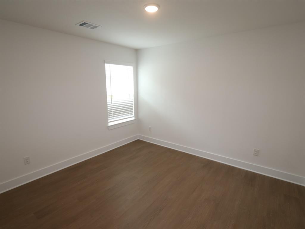 3613 Moraine Lake Drive, Santa Fe, Texas image 20
