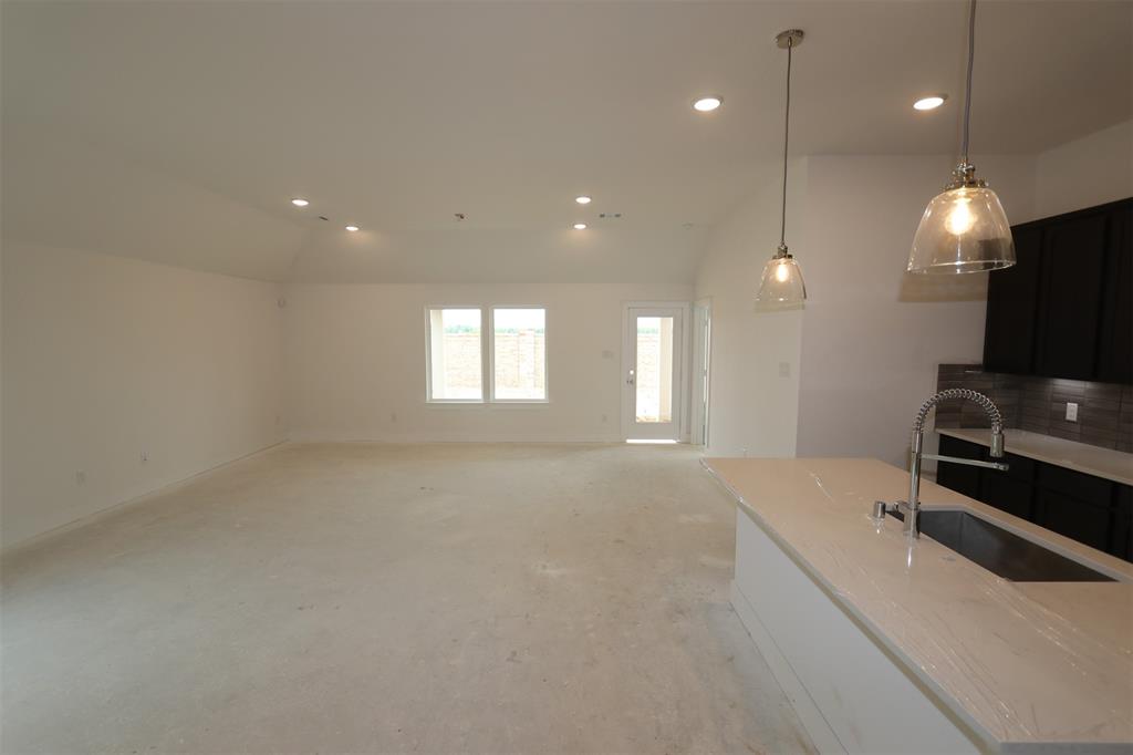 3613 Moraine Lake Drive, Santa Fe, Texas image 8