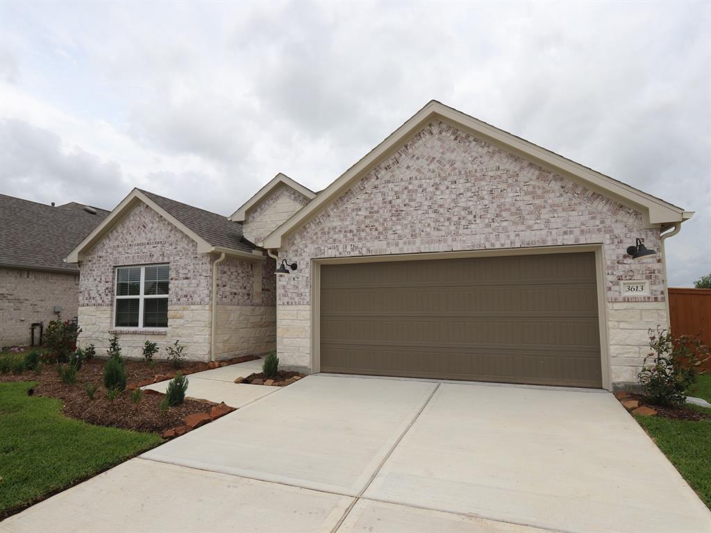 3613 Moraine Lake Drive, Santa Fe, Texas image 7