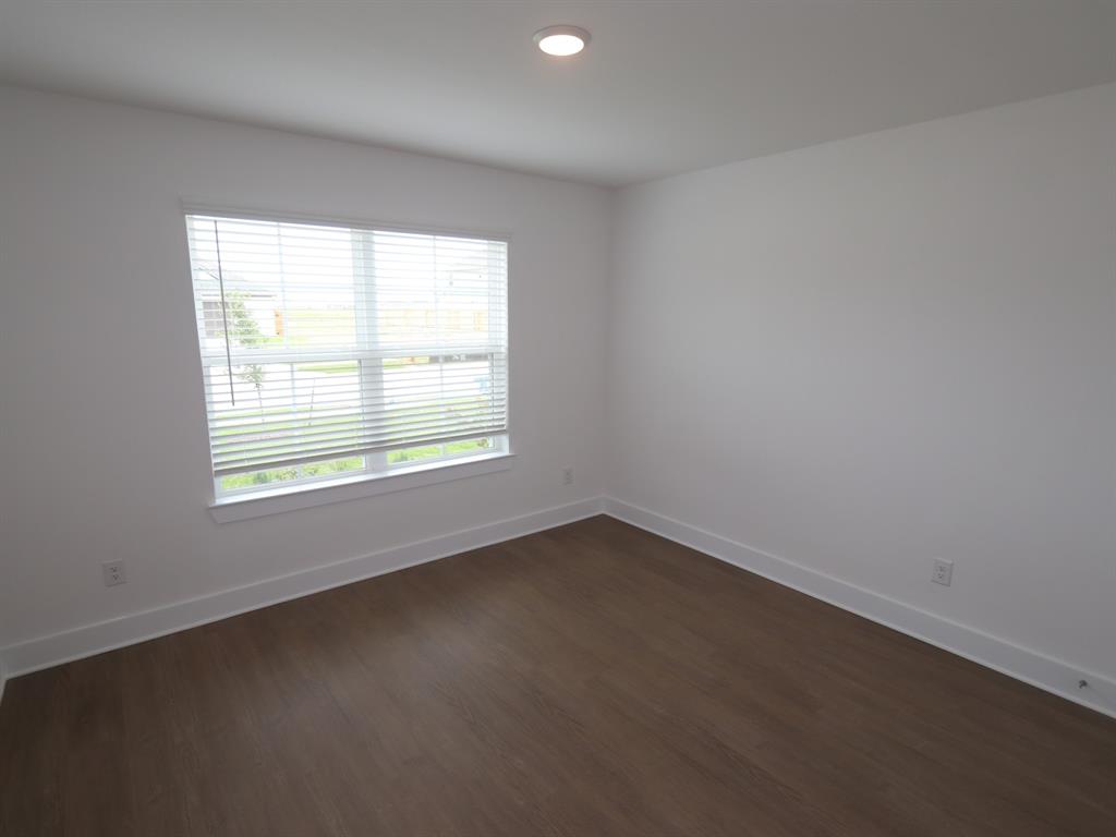 3613 Moraine Lake Drive, Santa Fe, Texas image 21