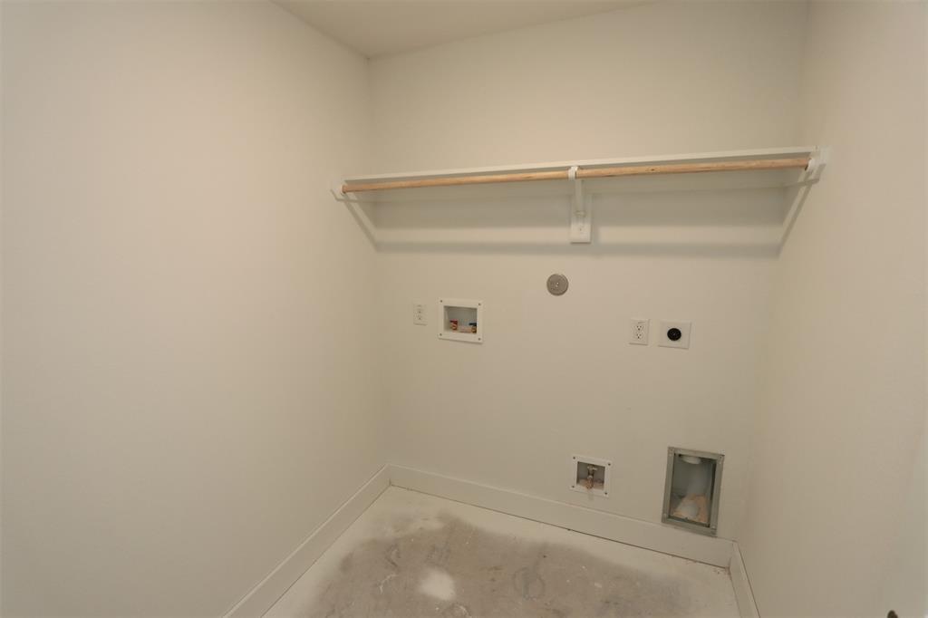 3613 Moraine Lake Drive, Santa Fe, Texas image 11