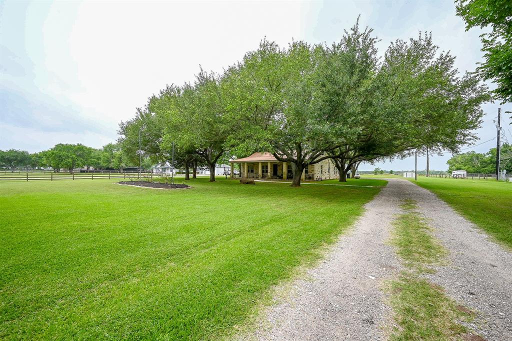 33814 Fulshear Farms Road, Fulshear, Texas image 30