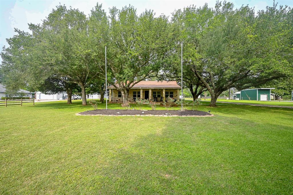 33814 Fulshear Farms Road, Fulshear, Texas image 1
