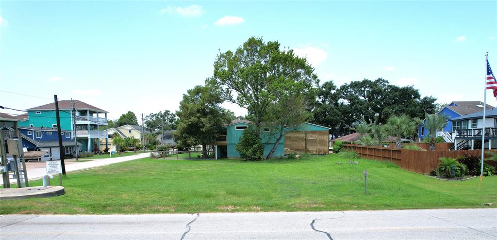 524 Clear lake Road