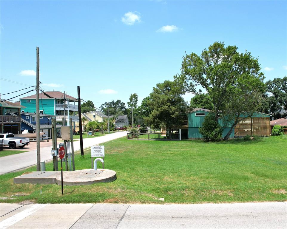 524 Clear lake Road