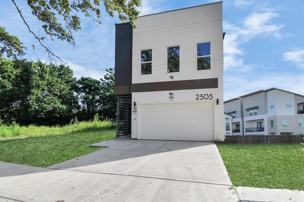 2505 Anita Street