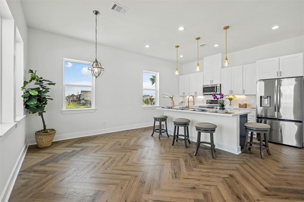 23107 Miramar Circle