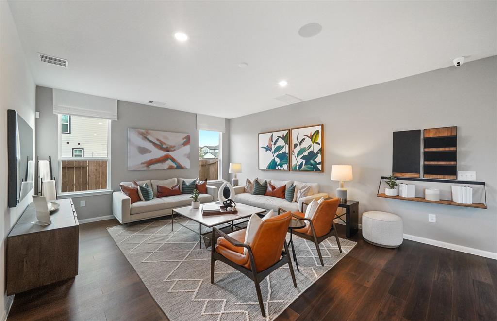 26250 Arrowleaf Drive