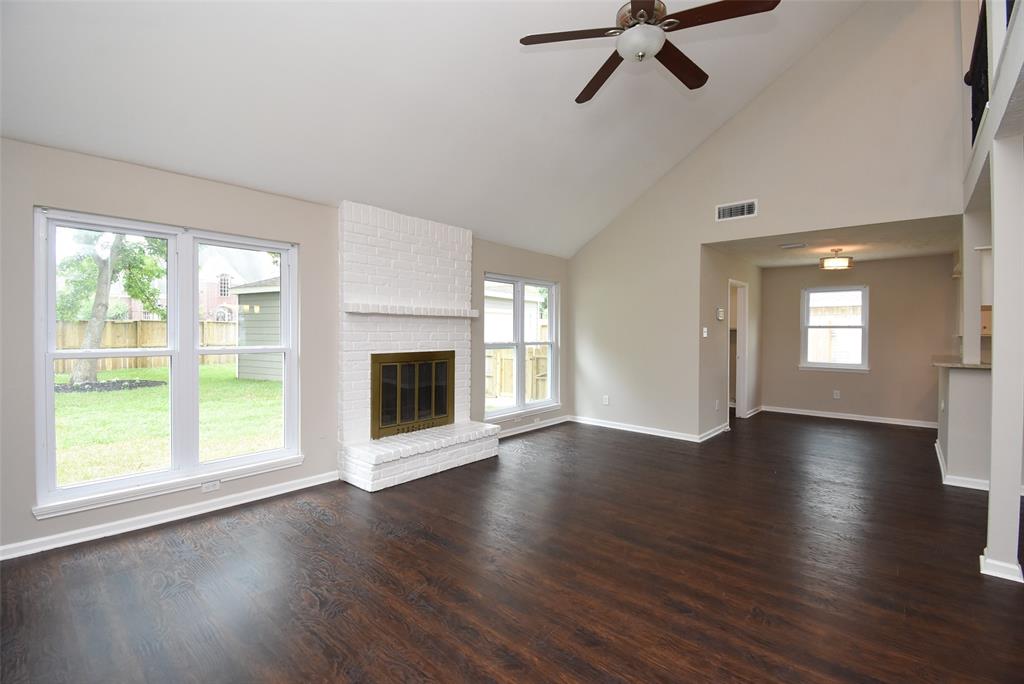 13823 Ivymount Drive, Sugar Land, Texas image 1