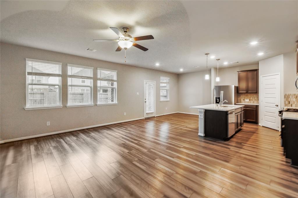17533 Rosette Grass Dr Dr, Conroe, Texas image 7