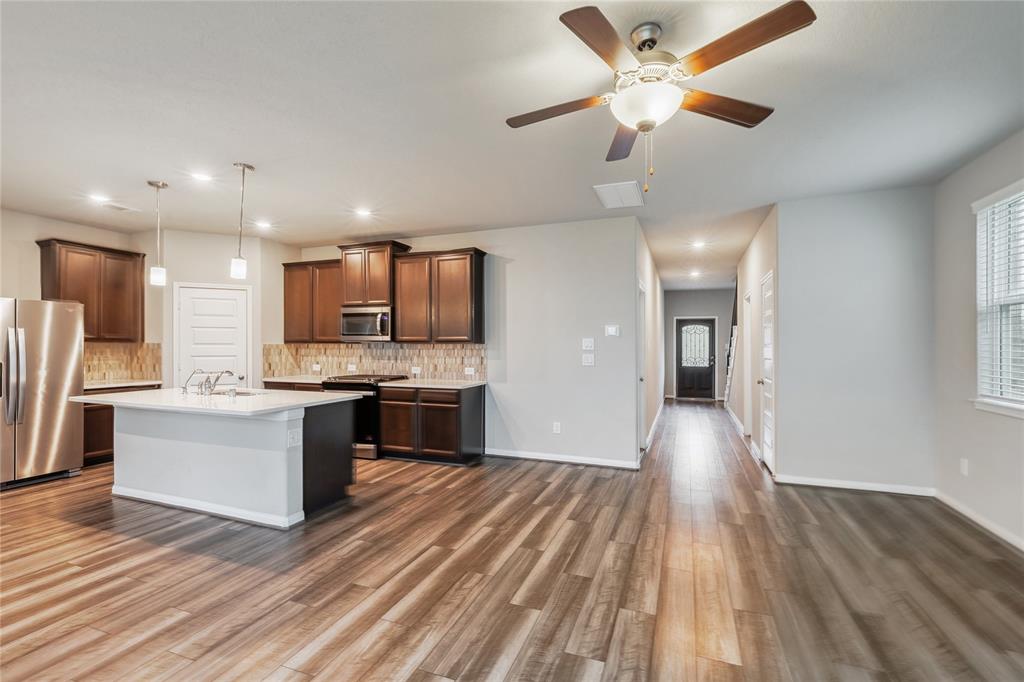 17533 Rosette Grass Dr Dr, Conroe, Texas image 5