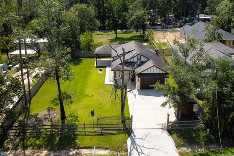Photo of 19720 Candlelight Street, New Caney, TX 77357 (MLS # 76121098)