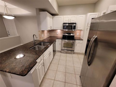 Photo of 2350 Westcreek Lane #6310, Houston, TX 77027 (MLS # 85195182) Photo of 2350 Westcreek Lane #6310, Houston, TX 77027 (MLS # 85195182)
