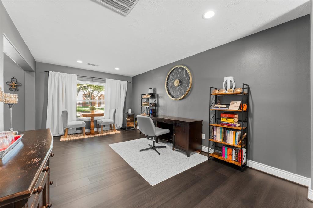 property-search 4 32123 Willow Creek Park