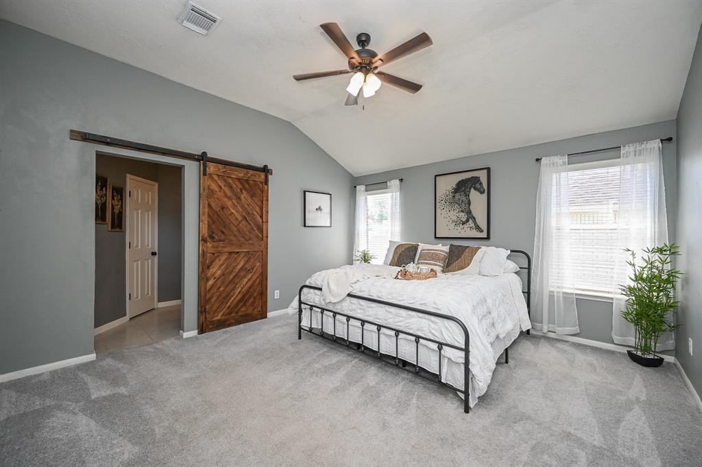 10718 Twin Circles Drive, Montgomery, Texas image 17