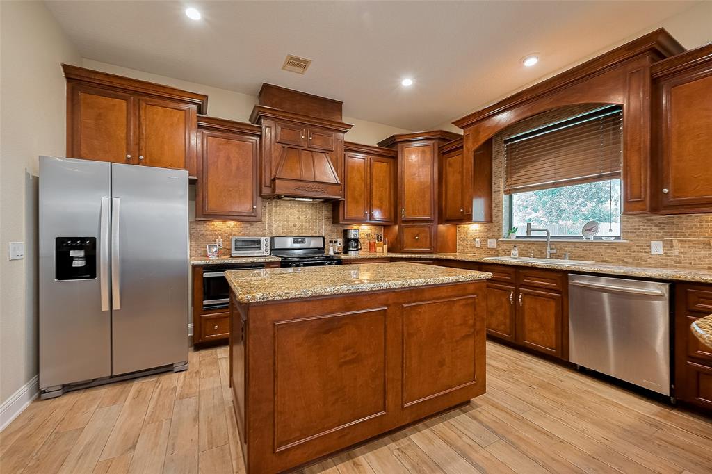14844 Pollux Drive, Willis, Texas image 9