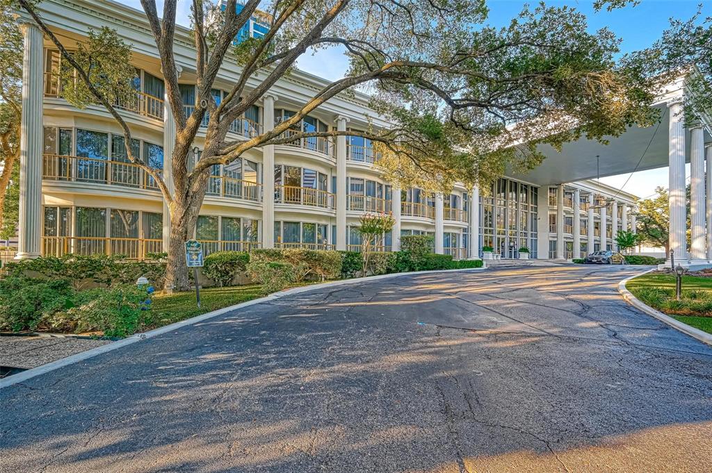 5050 Ambassador Way #213, Houston, Texas image 4