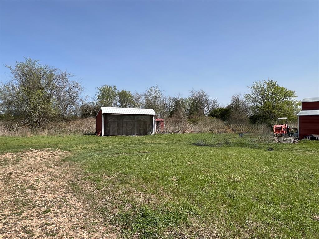 1337 Rice Road, Eagle Lake, Texas image 2