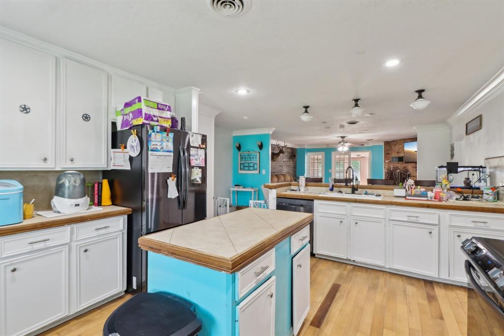 9 Slover Drive, Dayton, Texas image 12