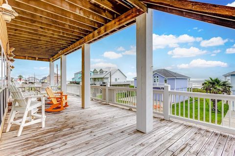 A home in Crystal Beach