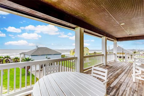 A home in Crystal Beach