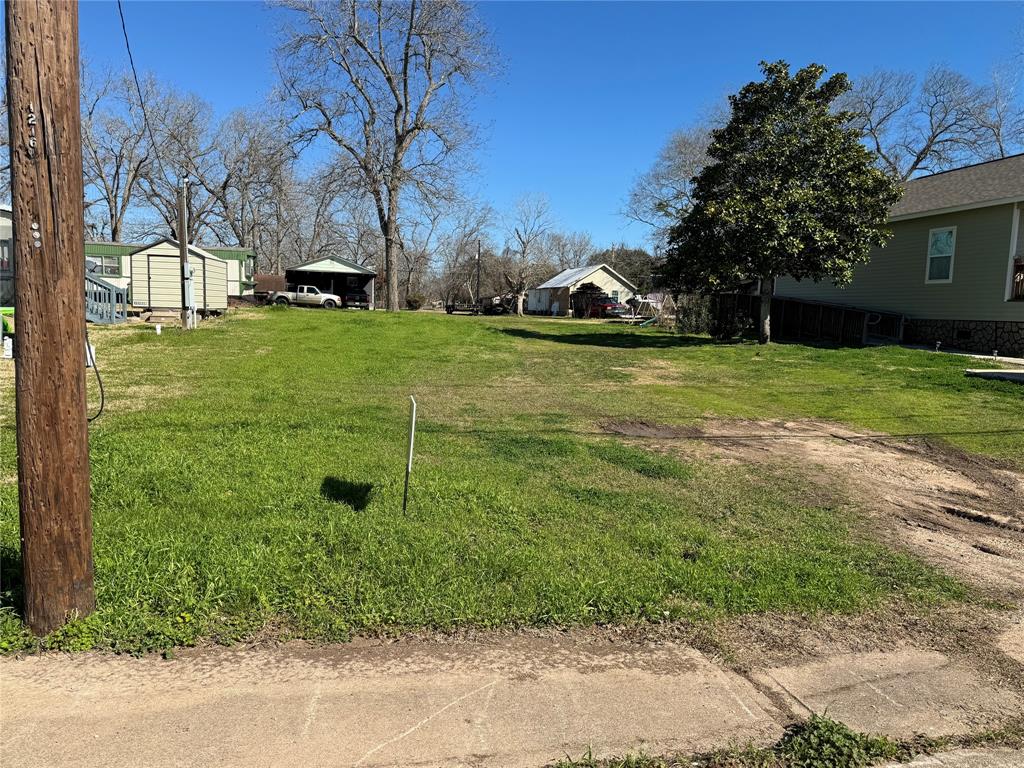 1214 W Milam Street, Wharton, Texas image 4