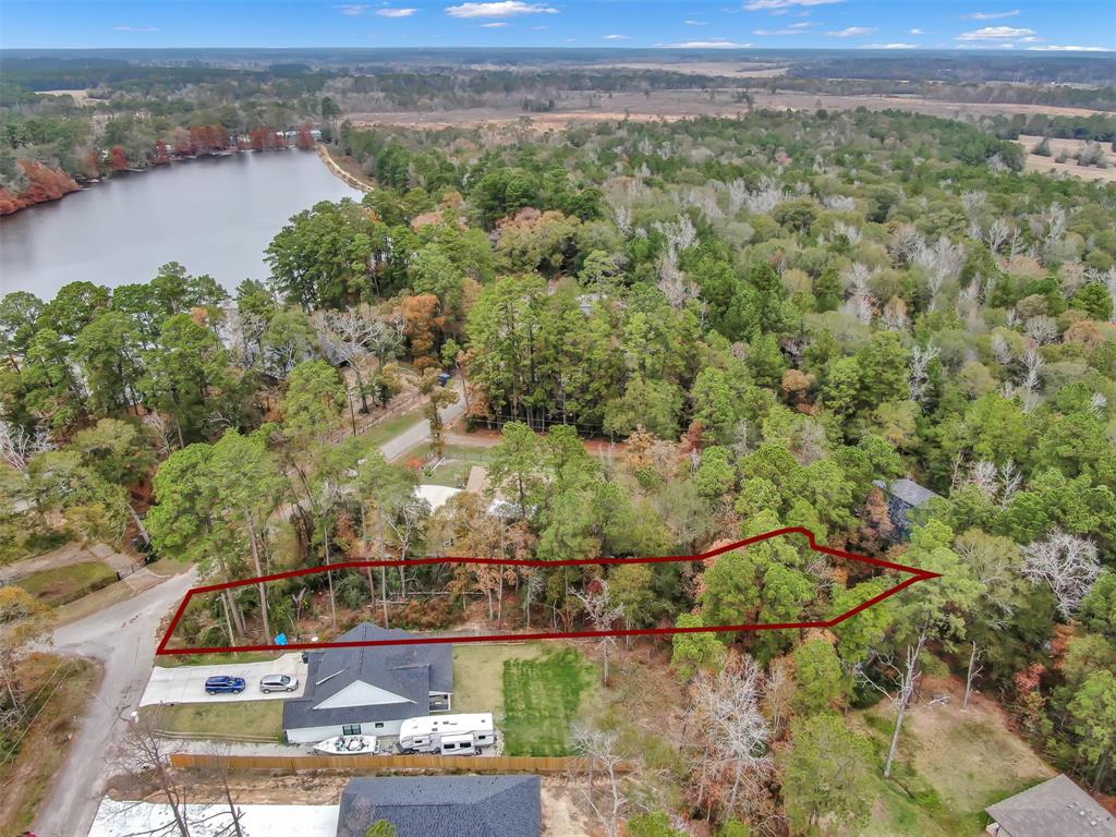 15026 Indian Hill Trail, Willis, Texas image 1