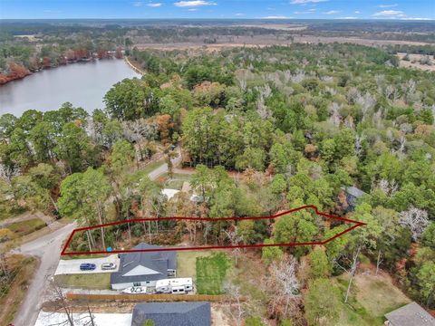 Photo of 15026 Indian Hill Trail, Willis, TX 77378 (MLS # 71273022)