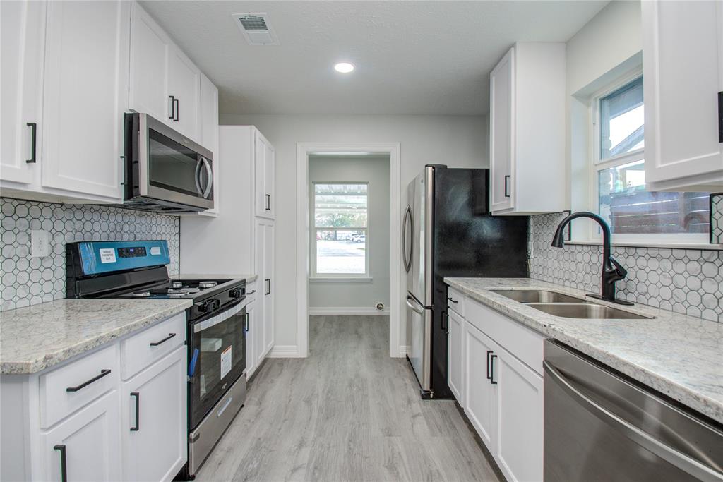 1109 Moody Street, Houston, Texas image 11