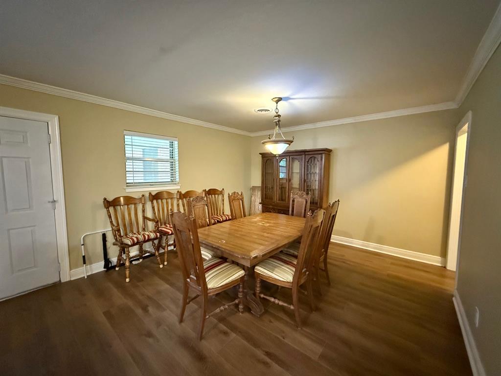 62 W Harding Circle, Pinehurst, Texas image 11