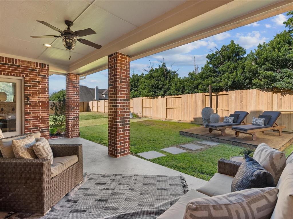 904 Cozy Hollow Court, Friendswood, Texas image 38