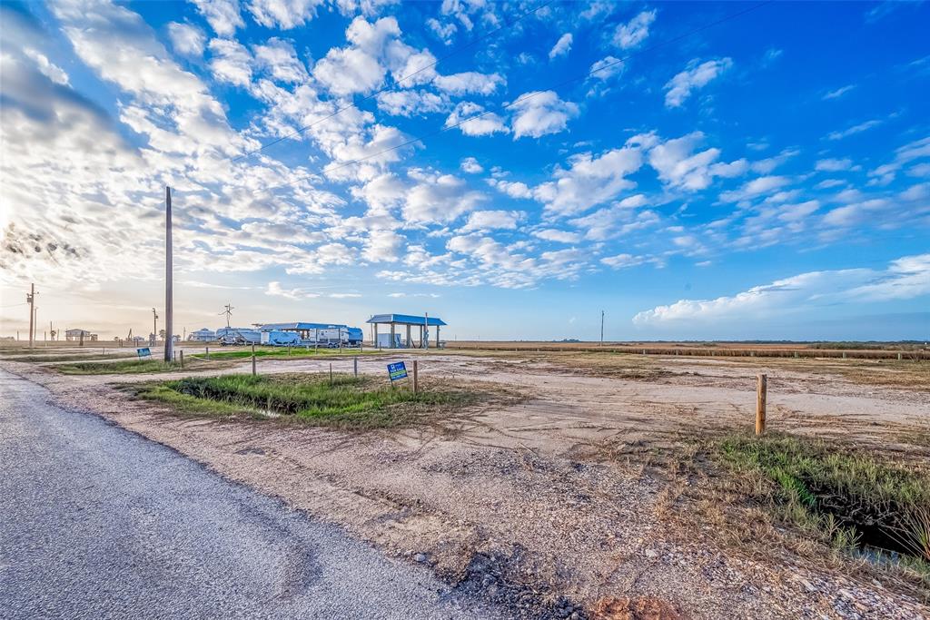 1107 Gator Point, Crystal Beach, Texas image 26