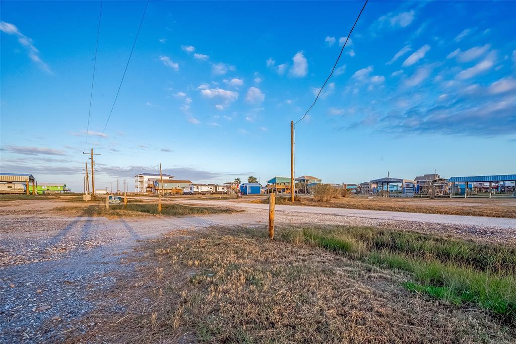 1107 Gator Point, Crystal Beach, Texas image 35