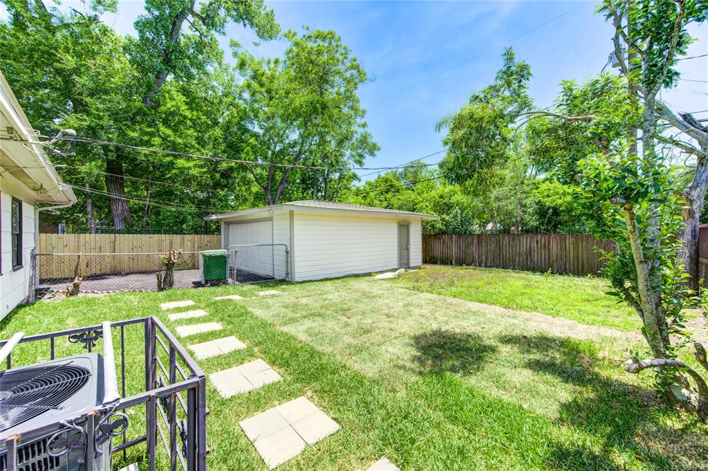 4914 Pershing Street, Houston, Texas image 44