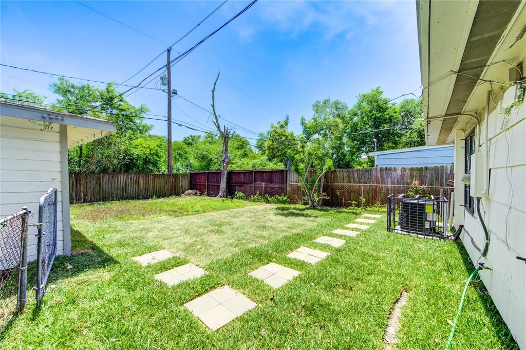 4914 Pershing Street, Houston, Texas image 42