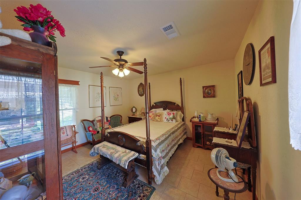 17300 Klein Road, Winnie, Texas image 33