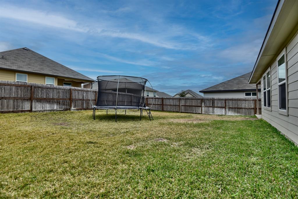 1006 Fannin Street, Brenham, Texas image 34