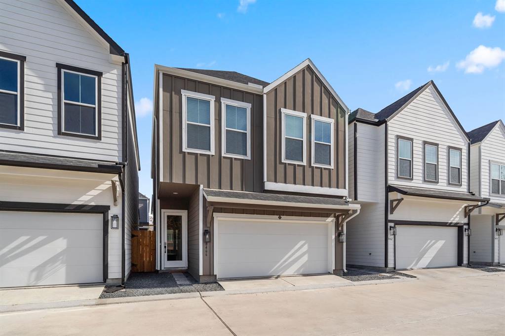 8466 Berry Green Lane, Houston, Texas image 30