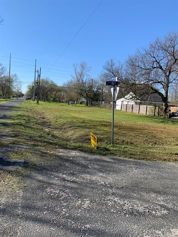 1303 2nd Avenue, Texas City, Texas image 1