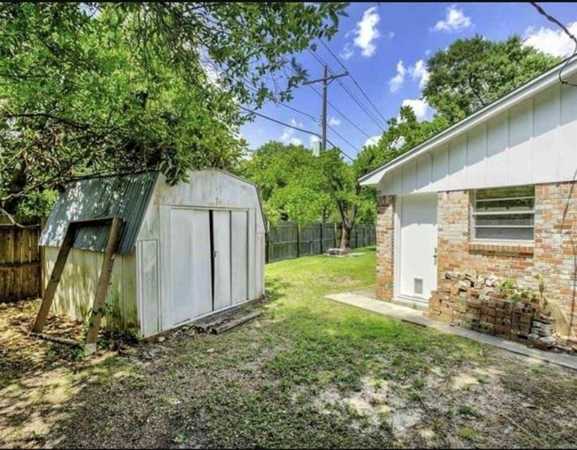 5390 Swallow Drive, Beaumont, Texas image 23