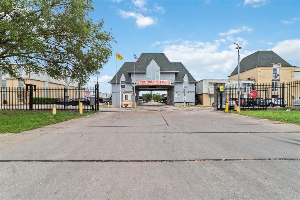 8200 Broadway Street #133, Houston, Texas image 1