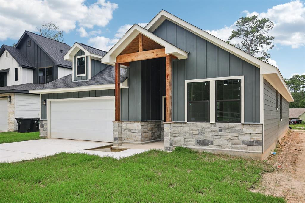 15475 Arrowhead Loop W
