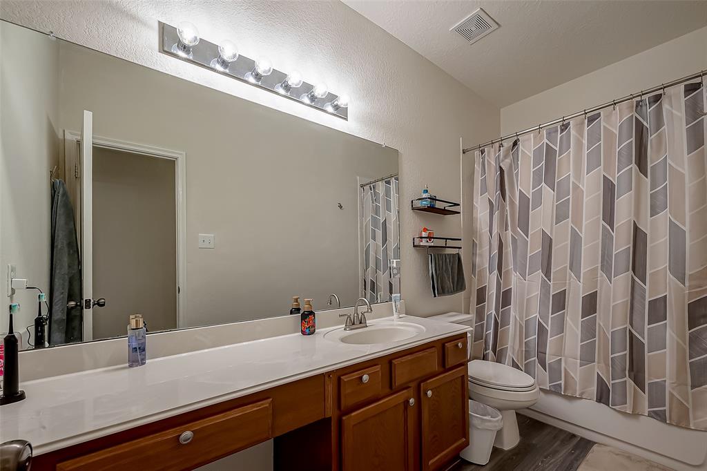 16211 Peach Bluff Ln, Cypress, Texas image 28