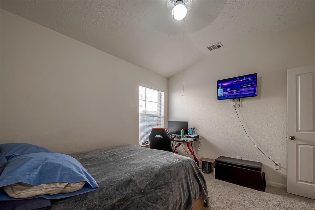 16211 Peach Bluff Ln, Cypress, Texas image 31