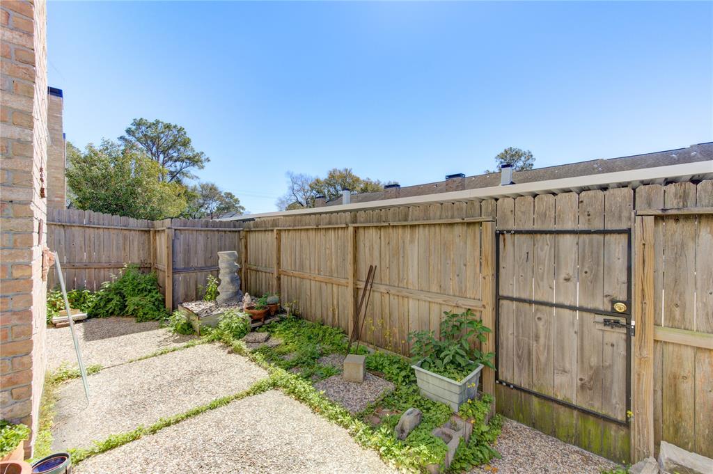 10278 Briar Forest Drive, Houston, Texas image 30